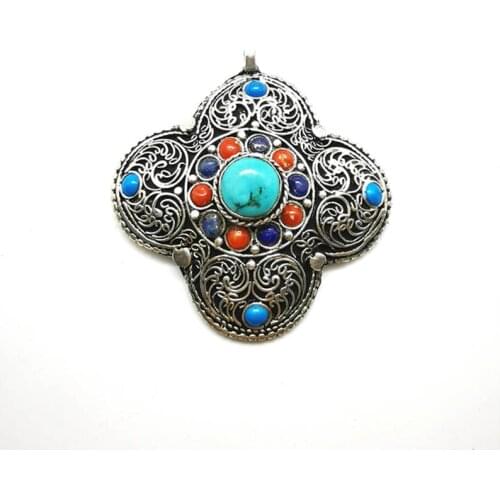 Tibetan Pendants Copper Inlaid Lapis Lazuli Colorful Beads Clover Flower Pendant TBP705
