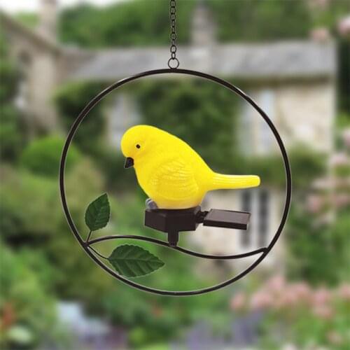 Wrought Iron Resin Bird Shape Hanging Light Outdoor Decoration Garden Balcony LED Solar Garden Light Beautiful And Beautiful