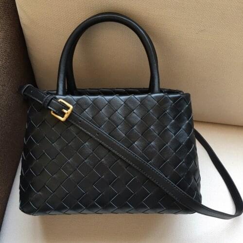 Fashion Light Luxury Womens Leather Cross-body Bag Casual All-match Trend Large Plaid Single Shoulder Bag Woven Handbag