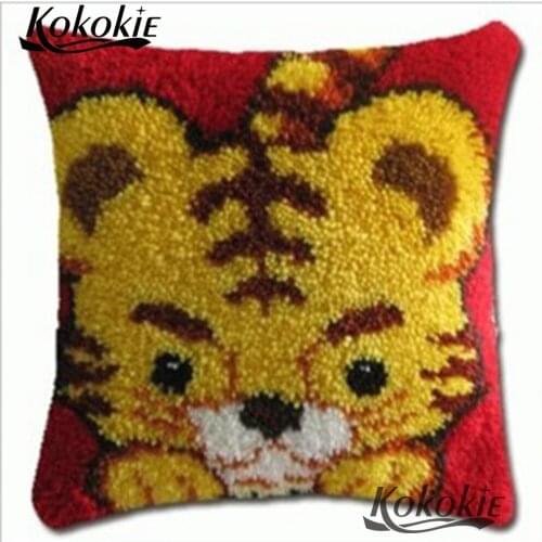 Crocheting Rug Yarn embroider Needlework kits Threads embroidery latch hook diy rug tiger pillow kits cross stitch sets sale