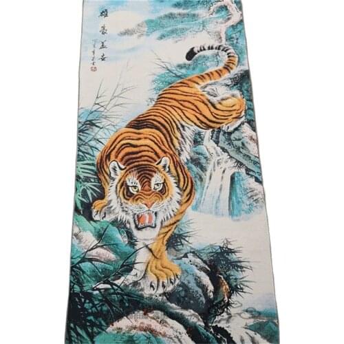 Chinese style sofa background wall decoration (downhill tiger) hanging picture