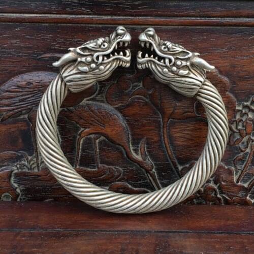 Exquisite Chinese Rare Collectible Tibetan Silver Handmade Double Dragon Amulet Auspicious Bracelet Statue