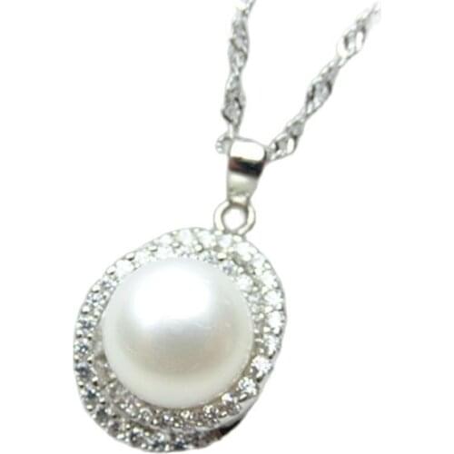 MADALENA SARARA Freshwater Pearl Pendant Necklace 9-10mm Zircon Inlaid With Chain Necklace
