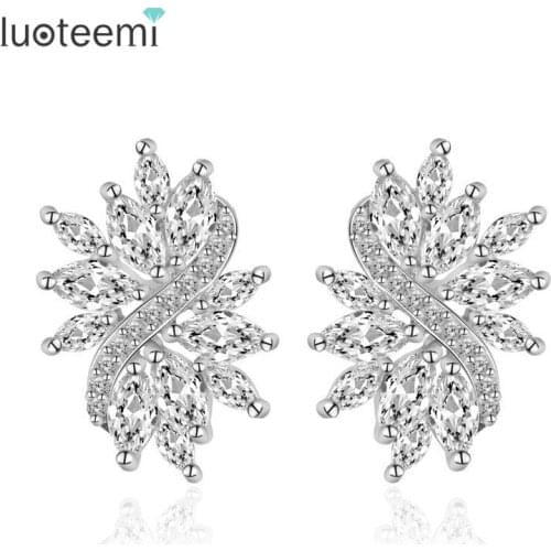 LUOTEEMI Vintage Design Unique Delicate Crystal Flower Stud Earrings for Women Bridal Wedding Fashion Jewelry White Gold-Color