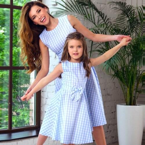 New Mother Daughter Dresses Bow Plaid Family Matching Outfits Blue O-neck Fashion Mom and Daughter Dress Women Kids Clothes