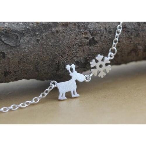 SMJEL New Fashion Link Chain Christmas Style Snowflake Deer Pendant&Necklace for Women Cute Animal Necklaces Party Gift SYXL003