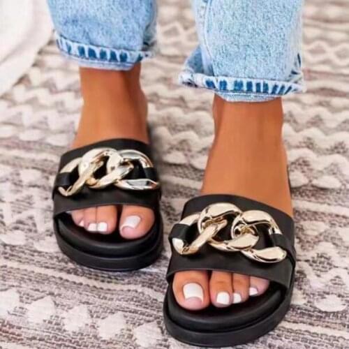 2021 women summer new metal buckle flat thick bottom beach slippers outdoor all-match sandals home durable slippers