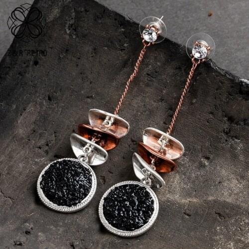 2021 Black Stone Hanging Earrings for Womens Vintage Jewelry Female Cute Suspension Decoration Pendientes Statement Accessories