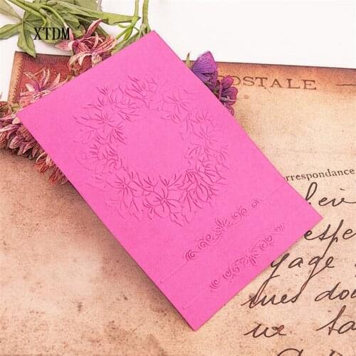 HOT plastic Maple leaf craft card making paper card album wedding decoration clip Embossing folders