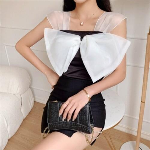 Tauluca Blouses With Sleeves