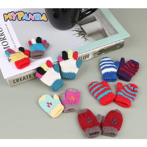 1Pc Knitting Woolen Yarn Mini Gloves DIY Craft Supplies Toy Dolls Decorative Accessories Material Ornaments Cute Small Garment