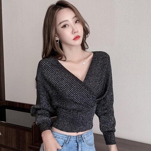 V-Neck Open Back Knitted Sweater Women 2020 New Autumn Winter Korean Fashion Style Bat Sleeve All-Match Hedging Sweaters Female