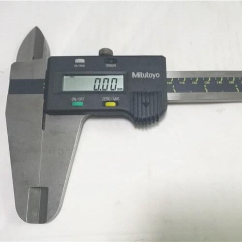 Mitutoyo 500-505-10 long Absolute digital caliper 0-450mm