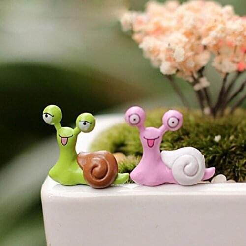 2Pcs Miniature Landscape Snail Garden Ornament Craft Dollhouse DIY Scenery Decoration Garden Crafts