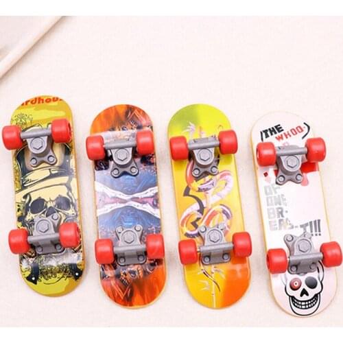 2020 Alloy Stand FingerBoard Mini Finger boards With Retail Box boys toys Skate trucks Finger Skate Board