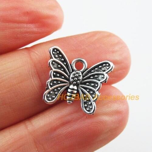 Fashion 30Pcs Tibetan Silver Color Animal Butterfly Charms Pendants 13.5x15.5mm