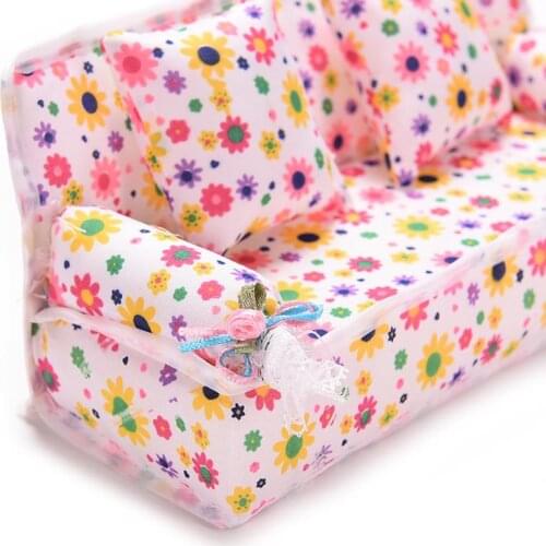 Mini Sofa Toy Flower Print Baby Toy Plushed Stuffed Toys Furniture Sofa + 2 Cushions for Doll House Accessories Doll Couch