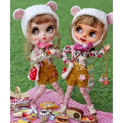 Selling customized Blyth doll by hand customized dolls BJD dolls SD Jointed body dolls