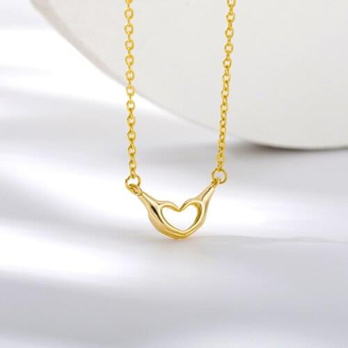 Couples Heart Pendant Necklace for Women Men Stainless Steel Cute Hand Heart Necklaces Jewelry Gift Collar Bijoux Femme BFF