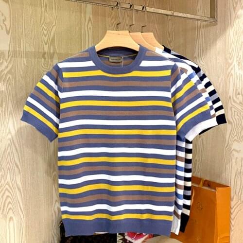 2021 Spring Autumn New Striped Sweaters Men O-neck Short Sleeve Ripped Sweater Mens Casual Knit Jumpers Slim Fit Pullovers E184