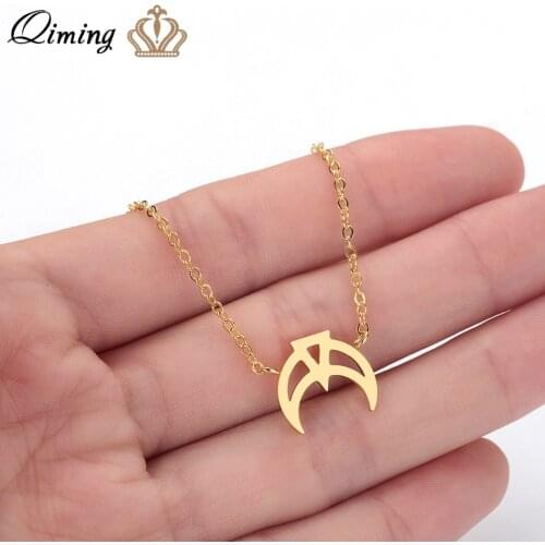 QIMING Golden Crescent Moon Pendant Necklace Women Dainty Delicate Everyday Jewelry Fashion Vintage Geometric Necklace Collier