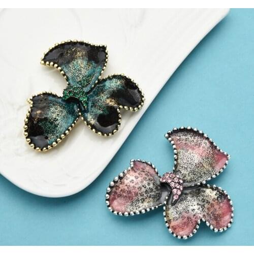 Wuli&baby Big Bowknot Brooches For Women 2-color Enamel Flower New Year Brooch Pins Jewelry Gifts