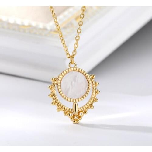 Aesthetic Crown Necklace For Women Gold Chain Necklace Vintage Stainless Steele Pendant Necklaces Women Jewelry Gift For Women