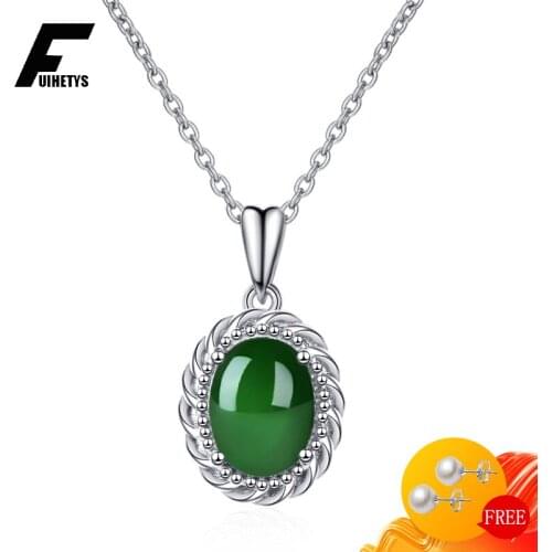 Retro Necklace S925 Sterling Silver Jewelry Oval Emerald Gemstone Pendant Ornaments for Women Mother Wedding Birthday Party Gift