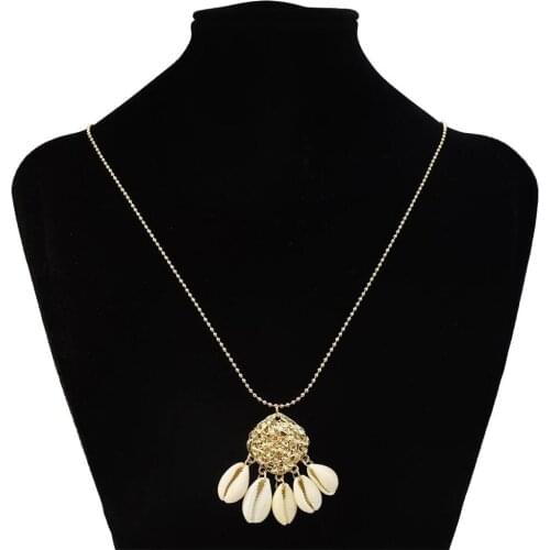 Bohemian Gold Metal Chain Shell Pendant Necklaces for Women Ladies Summer Beach Statement Necklace Jewelry Holiday Accessories