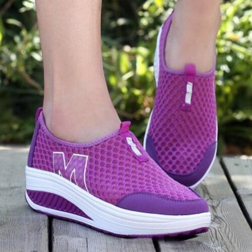 2021 New Womens Flat Shoes Sandals Straw Plus Size Flock Comfortable Ladies Shoes Solid Outdoor Leisure Women Sandals Concise