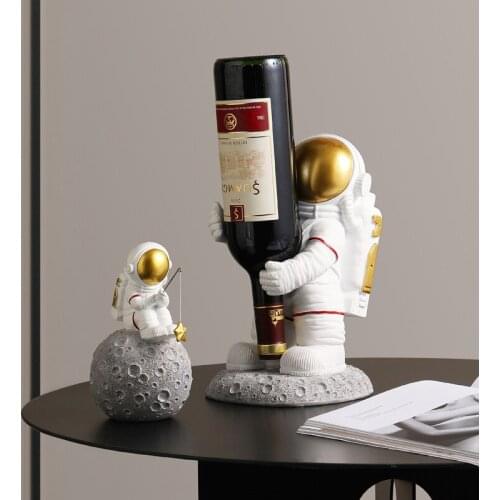 Creative Outer Space Astronauts Statue Resin sculpture Crafts Simple Living Room Ornaments Home Office Store Decors Decorations