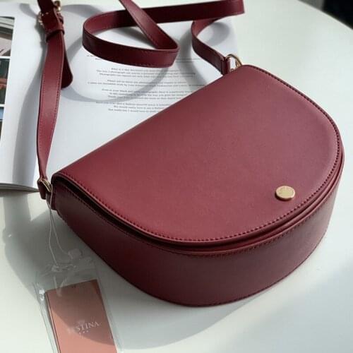 2021 New Korean Niche Brand Jestin Crown Saddle Bag Shoulder Messenger Bag Star Leather Womens Bag
