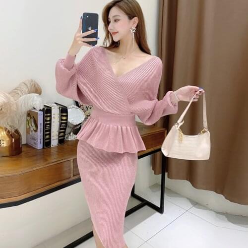 New Winter Bright Silk Knitted Two-Piece Set Women Sexy V Neck Bat-Sleeved Pullover Sweater and Skinny Skirt Female Suits