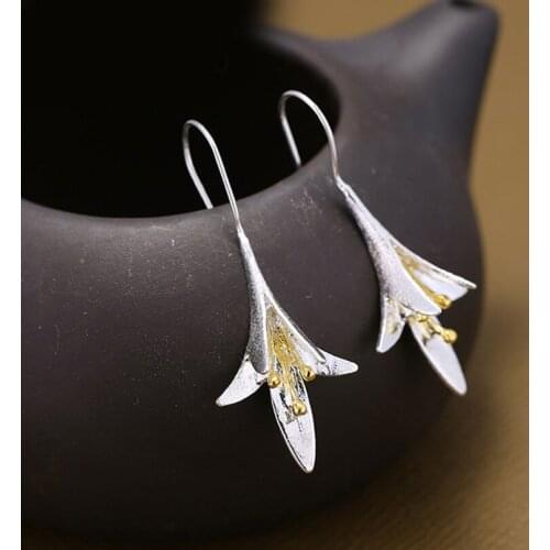 New Arrivals Korean Style Long Flower Earrings For Women Lady Bridal Earrings Girls Gifts Pendientes Brincos 2021