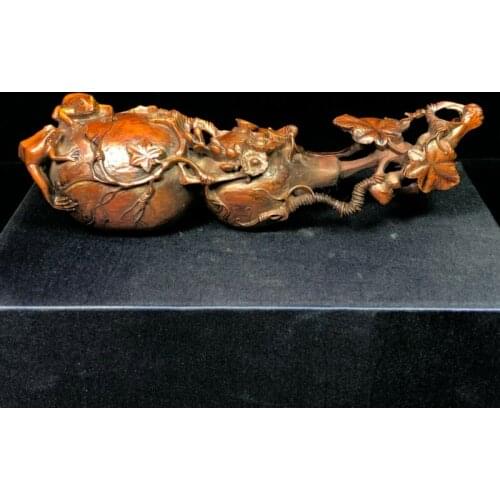 Old Vintage Collectible Boxwood Emboss Frogs & Gourd Japanese Netsuke Statue