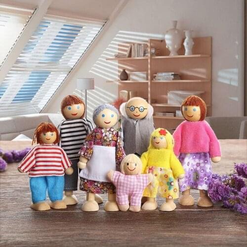 Kids Girls Lovely Happy Dolls Family Playset Wooden Figures People for Children Dollhouse Furniture Pretend