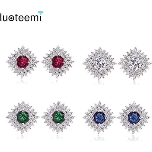 LUOTEEMI Brand New Fashion Stud Earrings for Women Tiny Cubic Zirconia Surrounded Square Stud Earrings Factory Wholesale