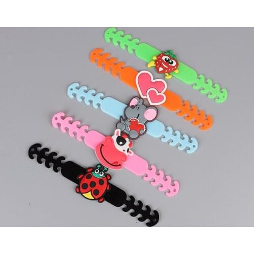 5pcs Useful Adjustable Anti-slip Childrens Face Mask Silicone Ear Hook Face Masks Buckle Holder Accessories Random