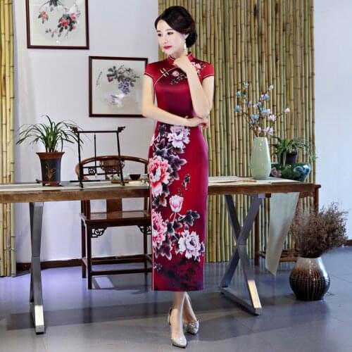 Chinese Traditional Woman Cheongsam Wedding Floral Retro Dress Women Silk Satin Elegant Qipao Vintage Slim Dress Plus Size M-4XL