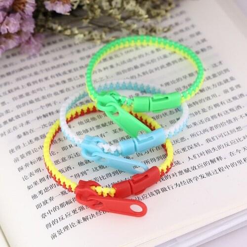 2pcs Colorful Zipper Bracelet Dual Wristband Personality Gift Autistic Children Toy DIY Creative Clothing Bag Shoes Accessories