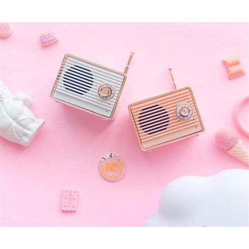 2021 New style retro stereo FM radio bluetooth speaker wireless portable cute retro nostalgic heavy bass 3d stereo Hifi speaker