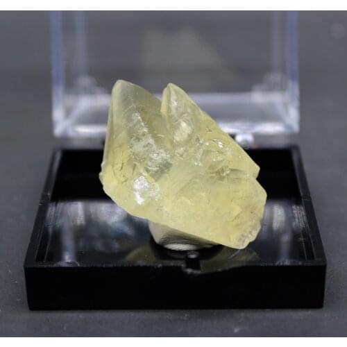 100% natural Calcite mineral specimen stones and crystals healing crystals quartz gemstones box size 5.2cm