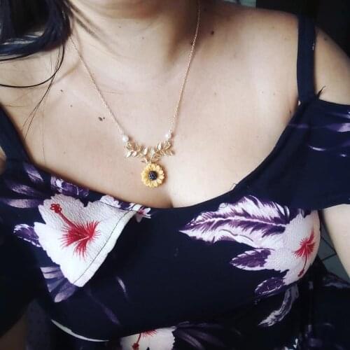 SMJEL New Sunflower Necklace Gold Color Leaves Flower Sunshine Pendant Necklaces Letter Best Friend Valentines Day Gifts