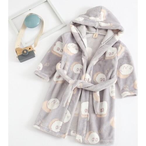 Cartoon Childrens Robe Flannel Baby Bathrobe Long Sleeve Hooded Kids Bath Robe Lovely Animal Child Boy Girls Robes Kids Clothes