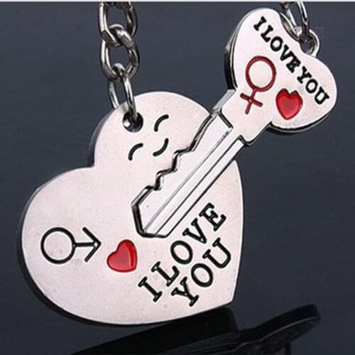 1 Pair I LOVE YOU Letter Couple Keychain Heart Key Ring Lovers Key Chain Valentines Day Jewelry Gifts Souvenirs Hot Sale