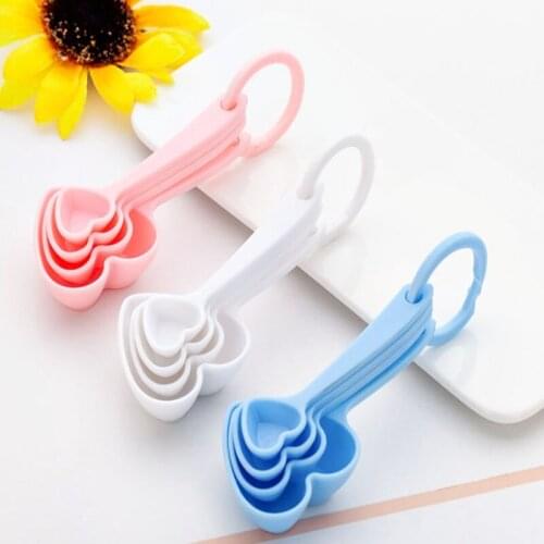 100 sets/lot 4pcs Creative heart shaped measuring spoon set Plastic measure spoons for Wedding Party gift Baby shower favors