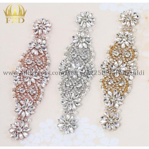 30pieces) Wholesale Hot Fix Iron Sew On Crystal Sliver Bridal Rhinestone Pearl Beaded Lace Applique Garments for Wedding Dress