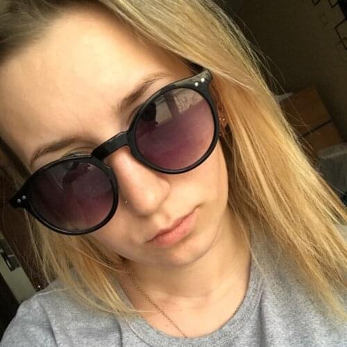 New Rivet Round Frame Women Men Sunglasses Silver Lens UV400 Eye Protection Girl Sexy Ladies Fashion Outdoor Eyewear