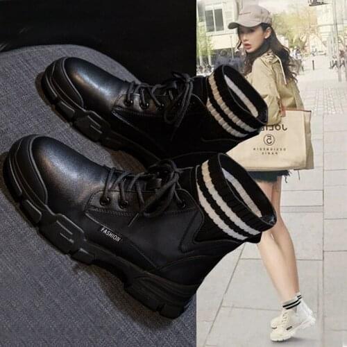 Womens shoes ins hot style V-shaped Martin boots womens wool short boots high-top womens boots