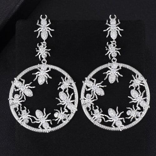 LARRAURI Top Quality Insect Round Circle Pendant Earrings Fashion Jewelry Girl Night Out Party Earrings Making